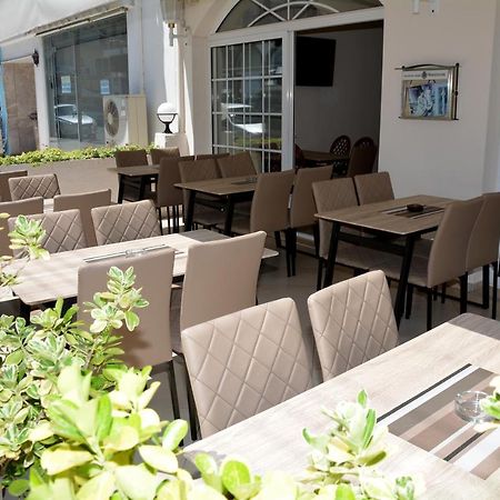 Poseidon Hotel Paralia  エクステリア 写真