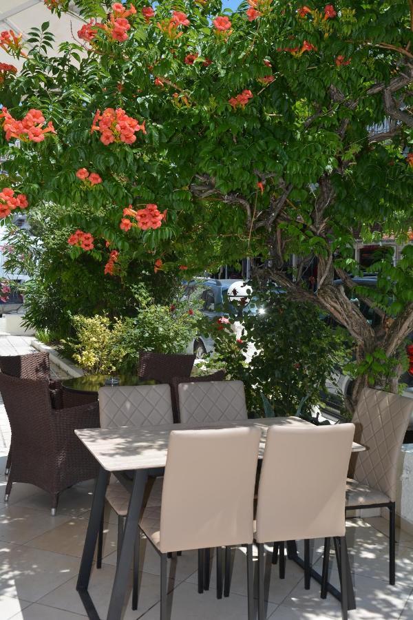 Poseidon Hotel Paralia  エクステリア 写真