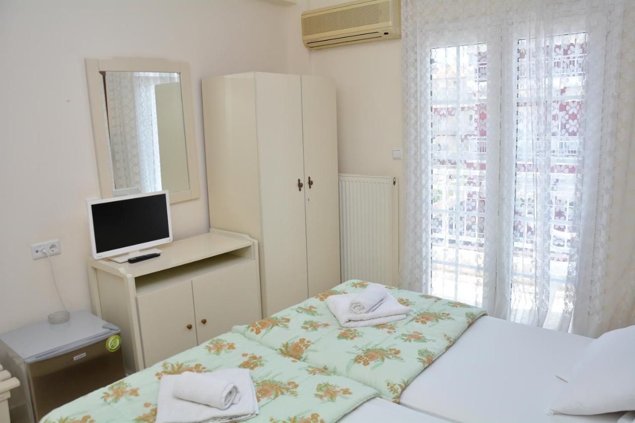 Poseidon Hotel Paralia  エクステリア 写真