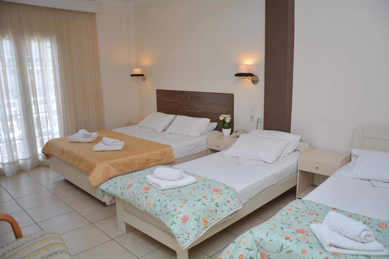 Poseidon Hotel Paralia  エクステリア 写真