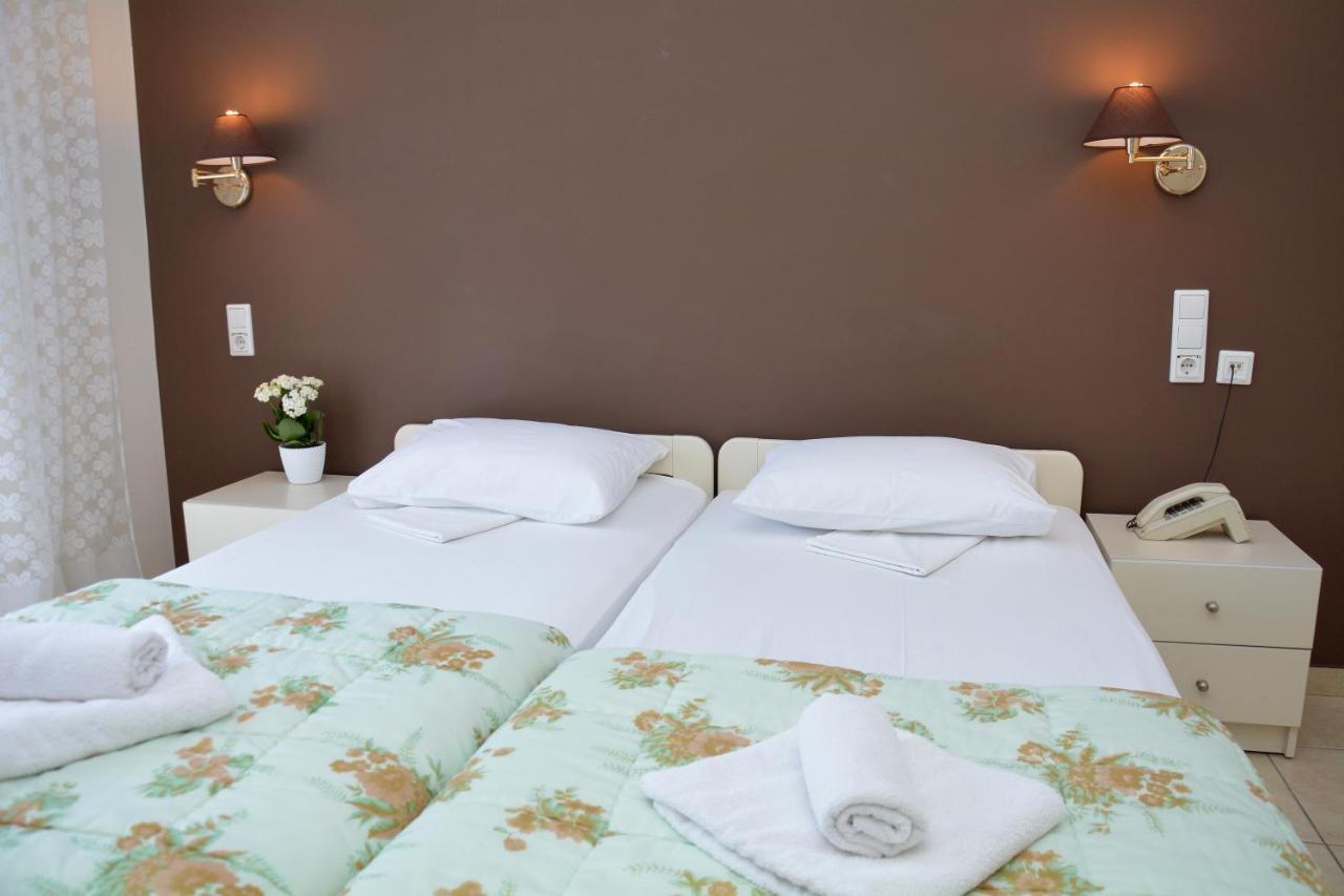Poseidon Hotel Paralia  エクステリア 写真